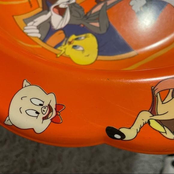 Vintage 1996 Looney Tunes Halloween bowl - Picture 5 of 11